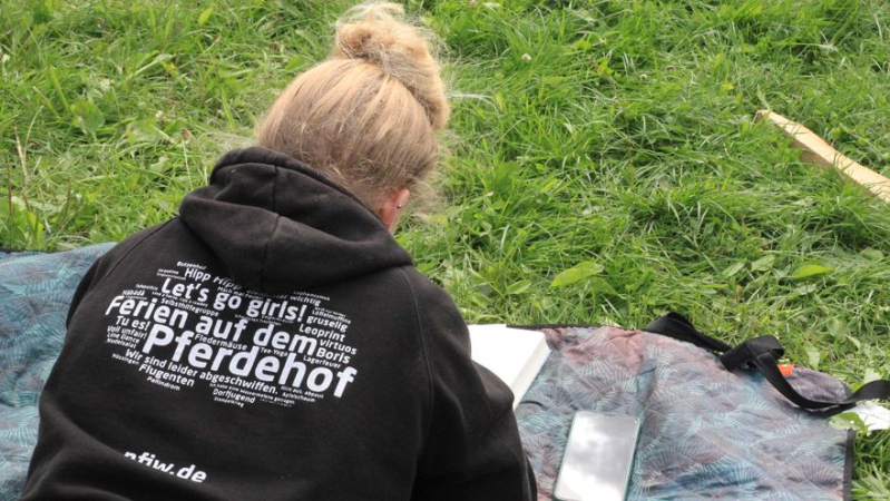 **nur noch WARTELISTE** Ferien auf dem Pferdehof I - #jung.bunt.yehaa